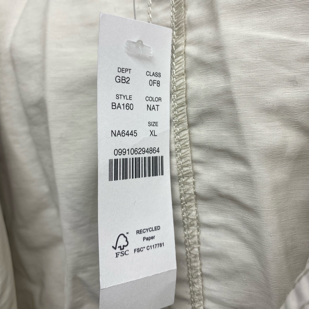 J Crew women’s lightweight rain jacket - Picture 8 of 10